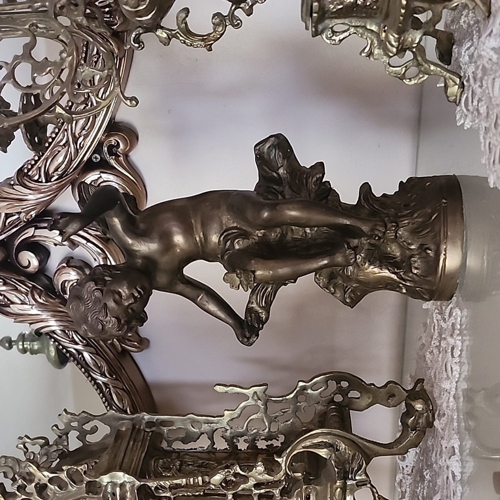 Auguste Moreau (1834 - 1917), Antique spelter sculpture "The child at the well"